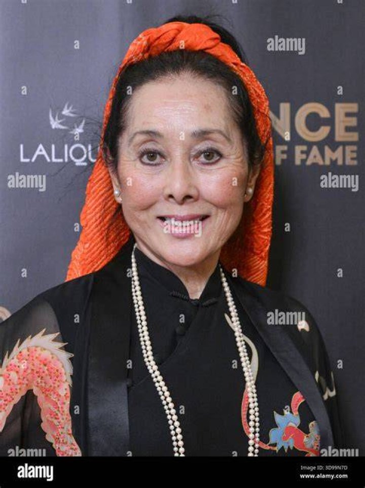 Adele Yoshioka Biography, Age, Height, Husband, Net Worth, Family