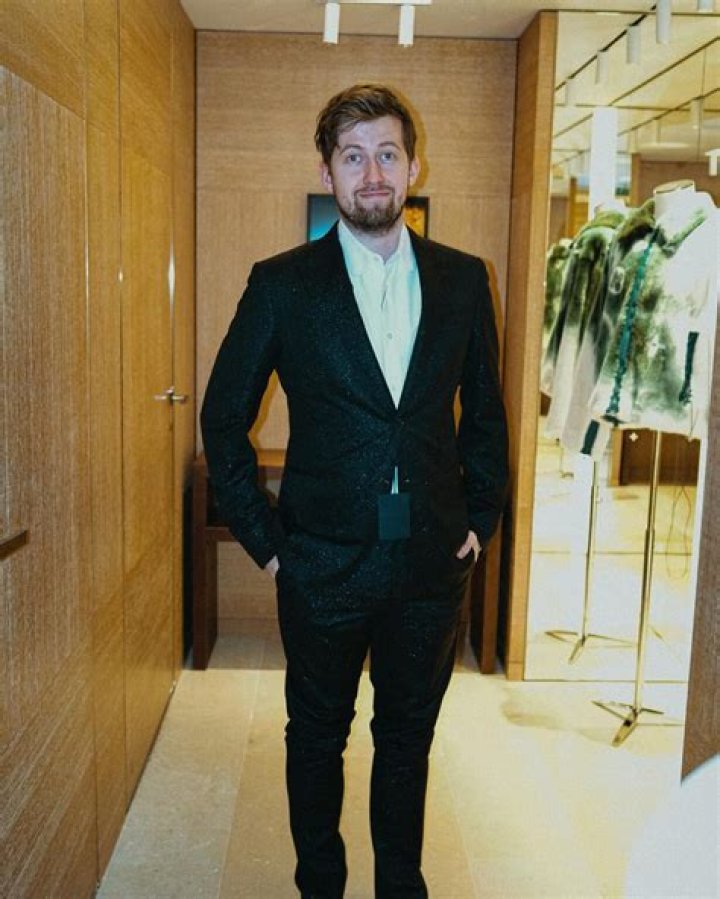Alan Walker Biography, Age, Height, Wife, Net Worth, Family
