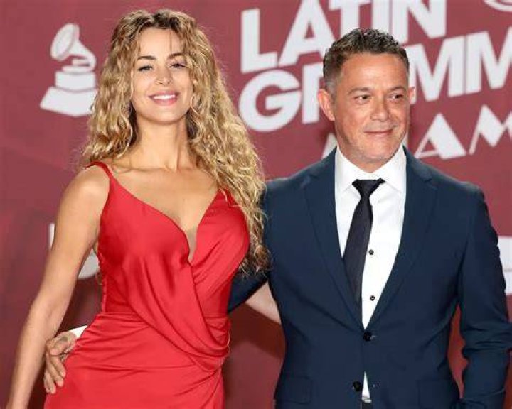 Alejandro Sanz biografía, edad, altura, esposo, net worth, familia