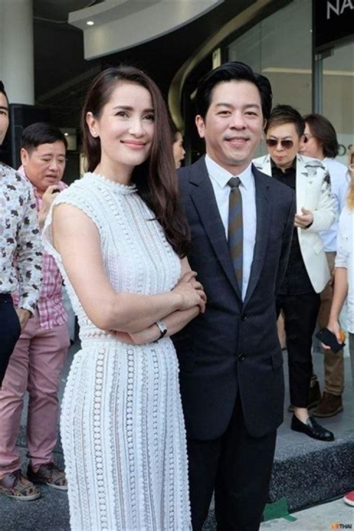 Ann Thongprasom Biography, Age, Height, Husband, Net Worth, Family