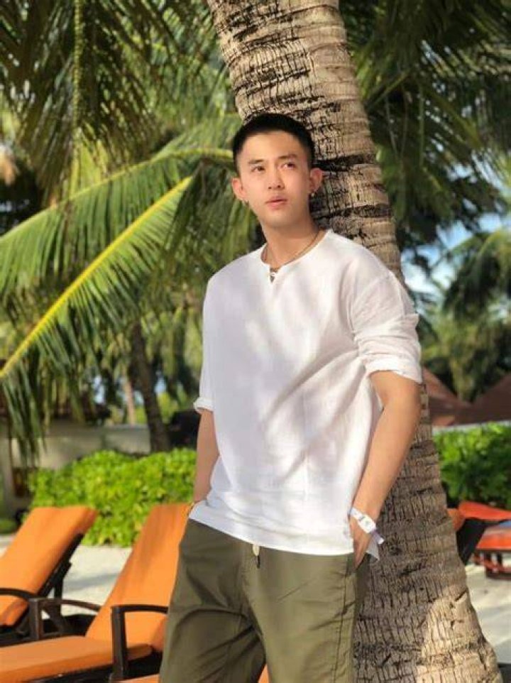 Aung Min Khant Biography, Age, Height, Net Worth, Family