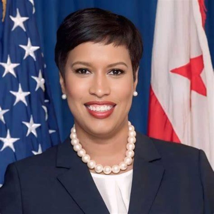 Beth A. Brown Biography, Age, Height, Husband, Net Worth, Family