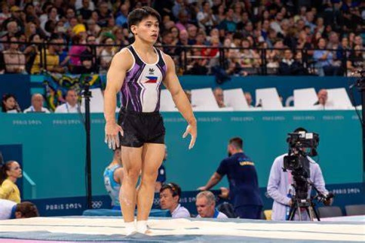 Carlos Yulo Biography, Age, Height, Wife, Net Worth, Family