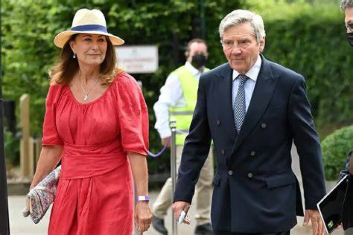 Carole Middleton Biography, Age, Height, Husband, Net Worth, Family