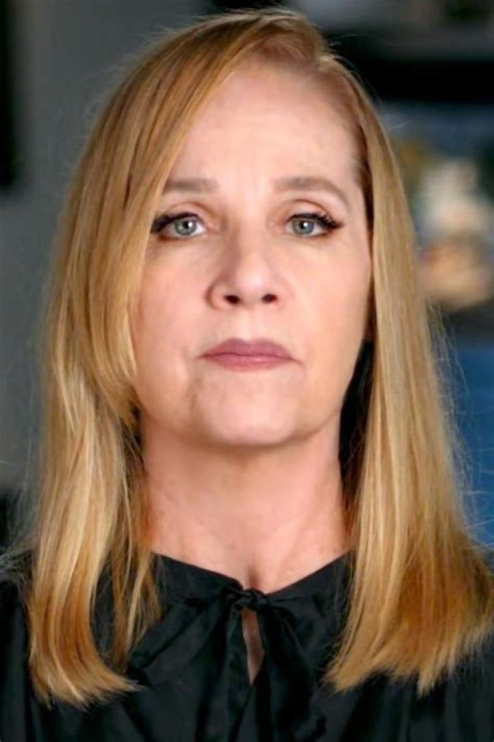 Charlotte Caffey biografía, edad, altura, esposa, net worth, familia