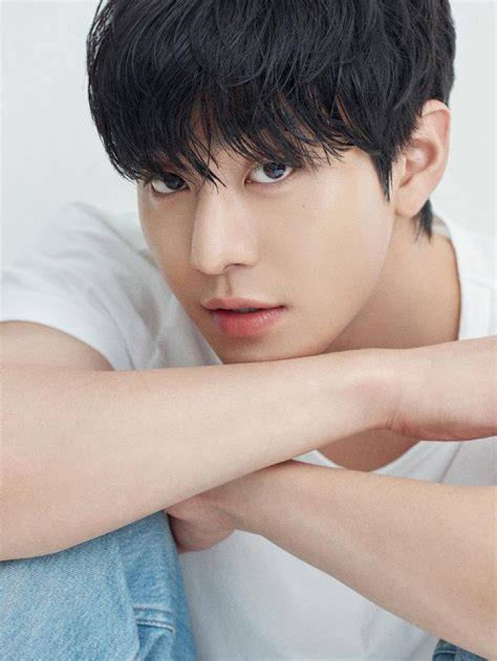 Chung Hyeon Biography, Age, Height, Wife, Net Worth, Family