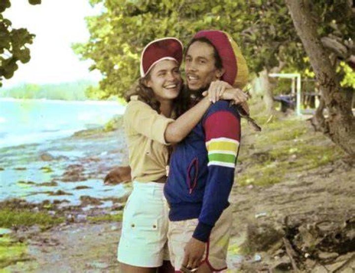 Cindy Breakspeare biografía, edad, altura, esposa, net worth, familia