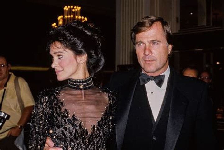 Connie Sellecca Biography, Age, Height, Husband, Net Worth, Family