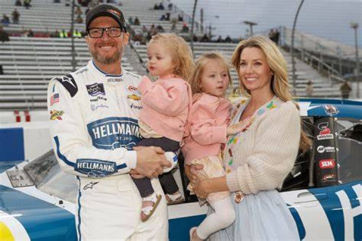 Dale Earnhardt Jr. Biography, Age, Height, Wife, Net Worth, Family