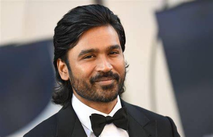 Dhanush Biography, Age, Height, Wife, Net Worth, Family