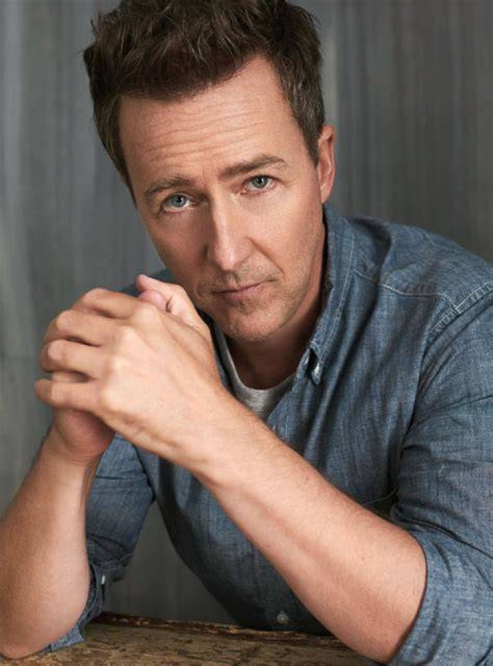 Edward Norton Biography, Age, Height, Wife, Net Worth, Family