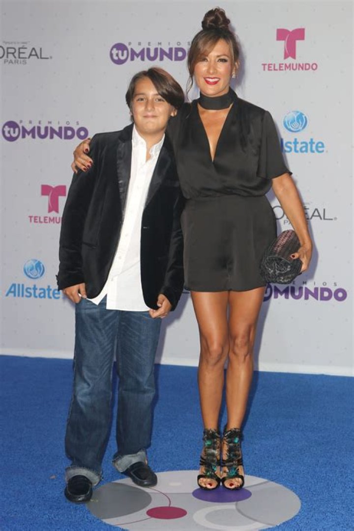 Erika de la Vega biografía, edad, altura, esposa, net worth, familia