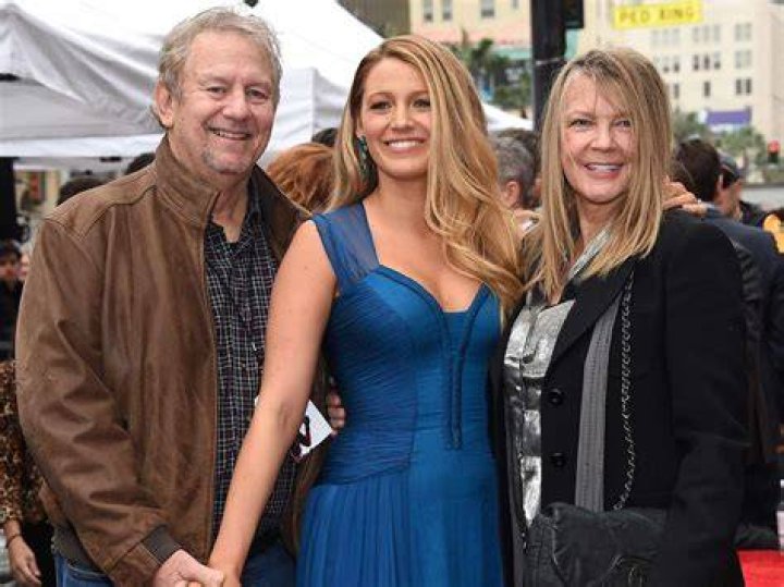 Ernie Lively Biography, Age, Height, Wife, Net Worth, Family