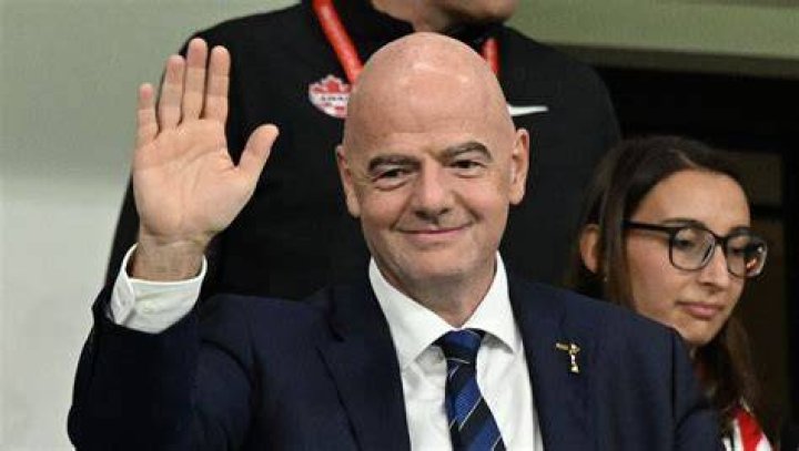 Gianni Infantino biografía, edad, altura, esposo, net worth, familia