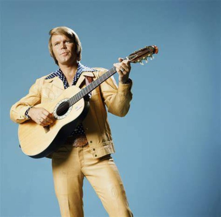 Glen Campbell Biography, Age, Height, Wife, Net Worth, Family