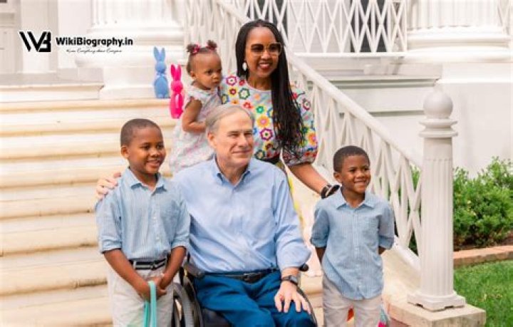 Greg Abbott Biography, Age, Height, Wife, Net Worth, Family