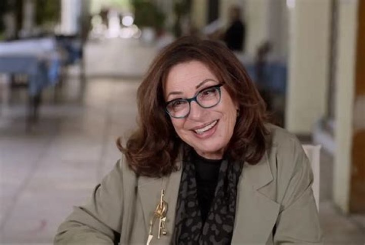 Haris Alexiou Biography, Age, Height, Husband, Net Worth, Family