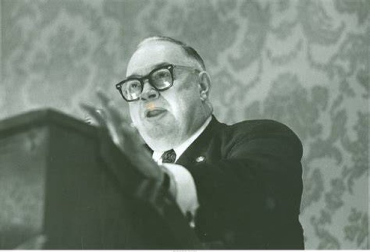 Harold Roe Bartle Biography, Age, Height, Wife, Net Worth and Family