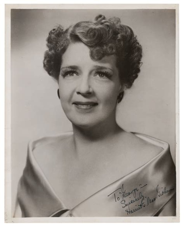 Harriet MacGibbon biografía, edad, altura, esposa, net worth, familia