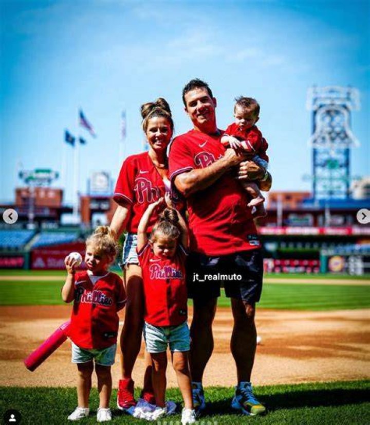 J. T. Realmuto Biography, Age, Height, Wife, Net Worth, Family