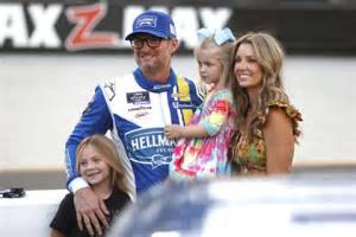 Jeffrey Earnhardt Biography, Age, Height, Wife, Net Worth, Family