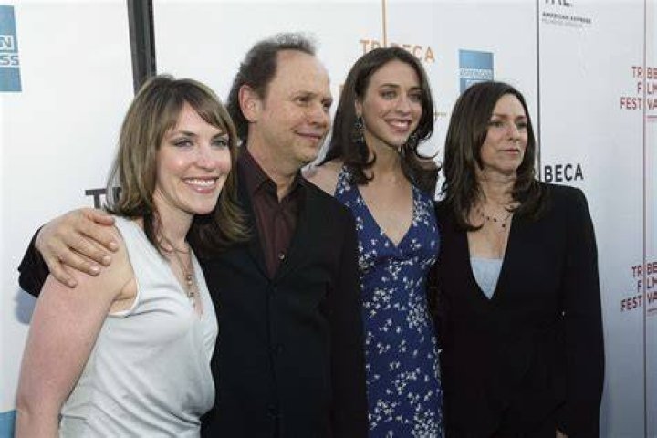 Jennifer Crystal Foley Biography, Age, Height, Husband, Net Worth, Family