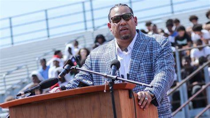 Jermaine Wiggins Biography, Age, Height, Wife, Net Worth, Family