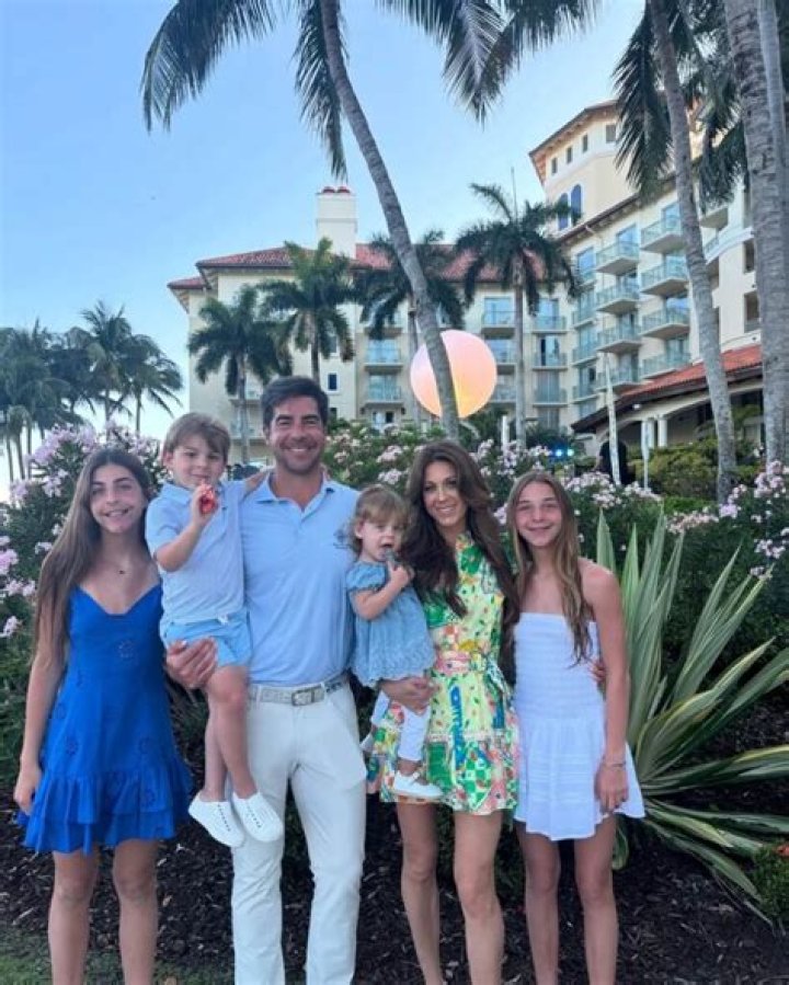 Jesse Watters Biography, Age, Height, Wife, Net Worth, Family