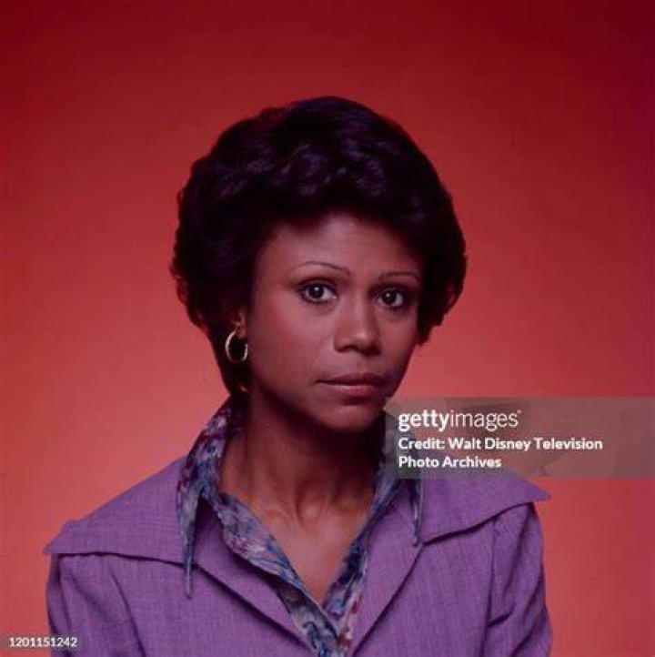 Joan Pringle Biography, Age, Height, Husband, Net Worth, Family