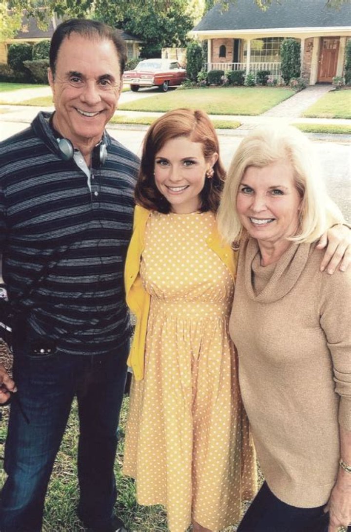 JoAnna Garcia Swisher Biography, Age, Height, Husband, Net Worth, Family