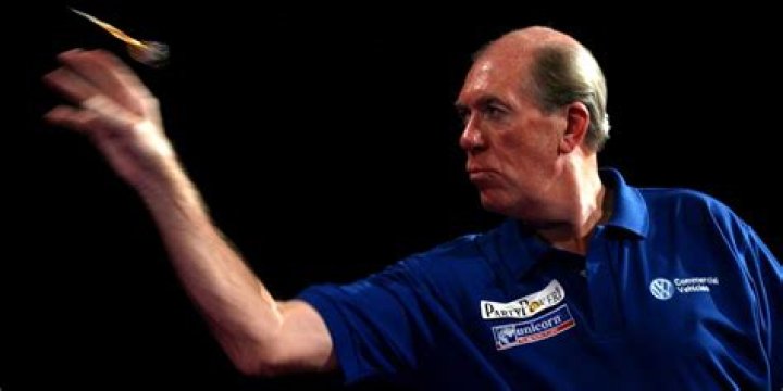 John Lowe (darts player) Biography, Age, Height, Wife, Net Worth and Family
