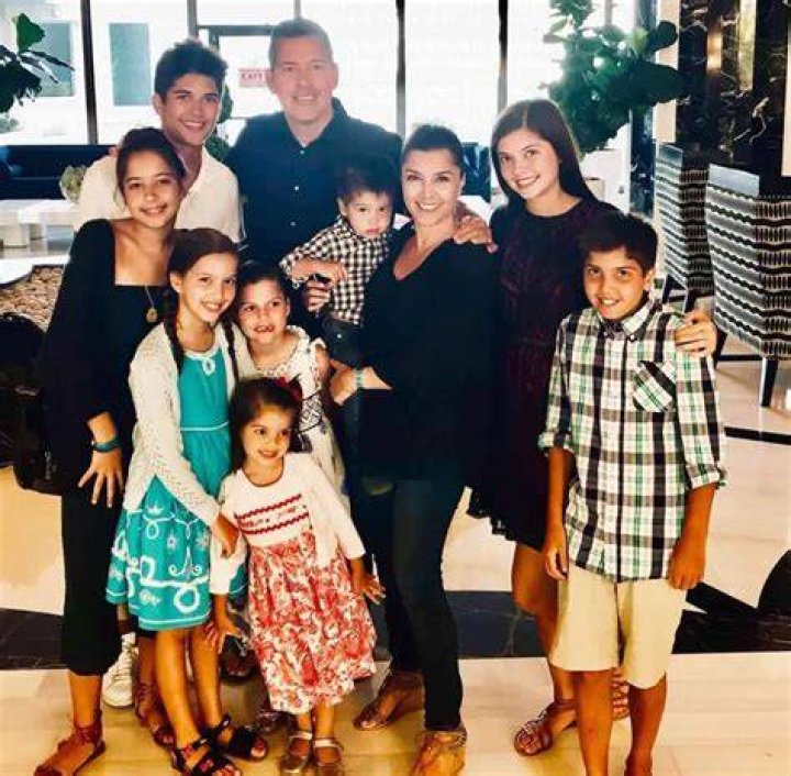 Jorge Campos Biography, Age, Height, Wife, Net Worth, Family