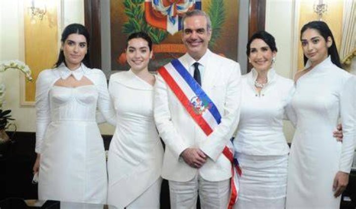 José Rafael Abinader Biography, Age, Height, Wife, Net Worth and Family