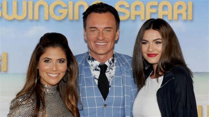 Julian McMahon Biography, Age, Height, Wife, Net Worth, Family
