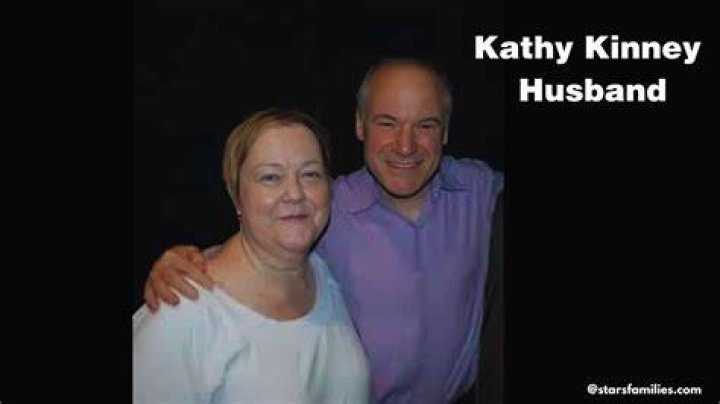 Kathy Kinney Biography, Age, Height, Husband, Net Worth, Family
