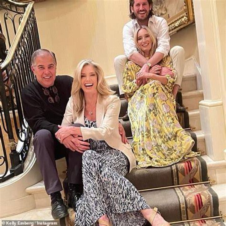 Kelly Emberg Biography, Age, Height, Husband, Net Worth, Family