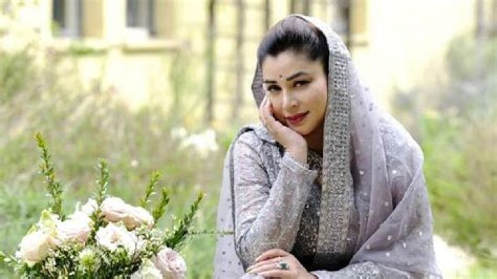 Komal Rizvi Biography, Age, Height, Husband, Net Worth, Family