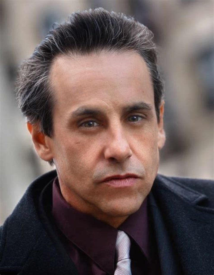 Larry Romano Biography, Age, Height, Wife, Net Worth, Family