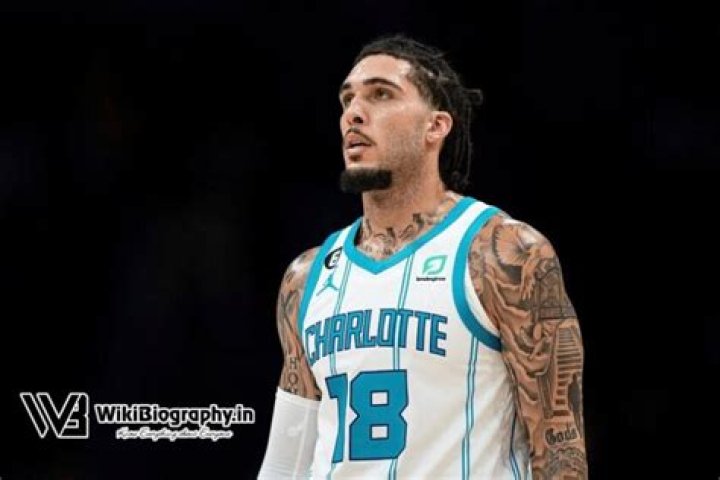 LiAngelo Ball Biography, Age, Height, Wife, Net Worth, Family