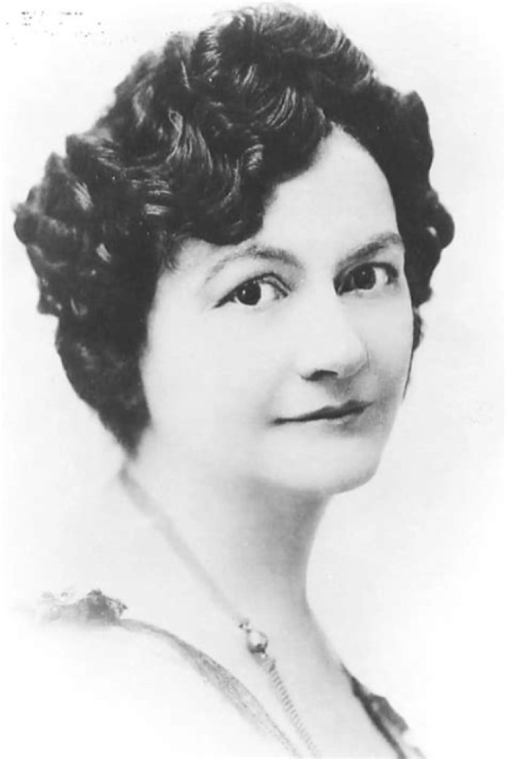 Lucille La Verne Biography, Age, Height, Husband, Net Worth, Family