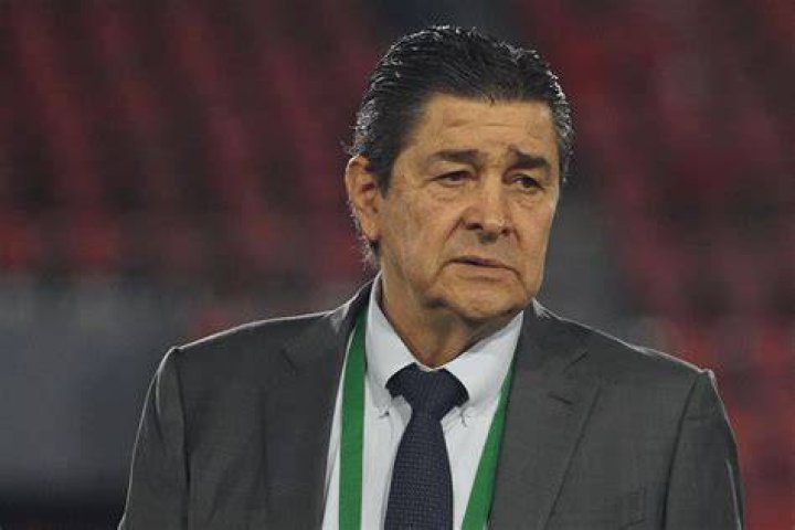 Luis Fernando Tena biografía, edad, altura, esposo, net worth, familia