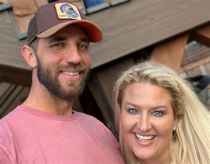 Madison Bumgarner Biography, Age, Height, Wife, Net Worth, Family