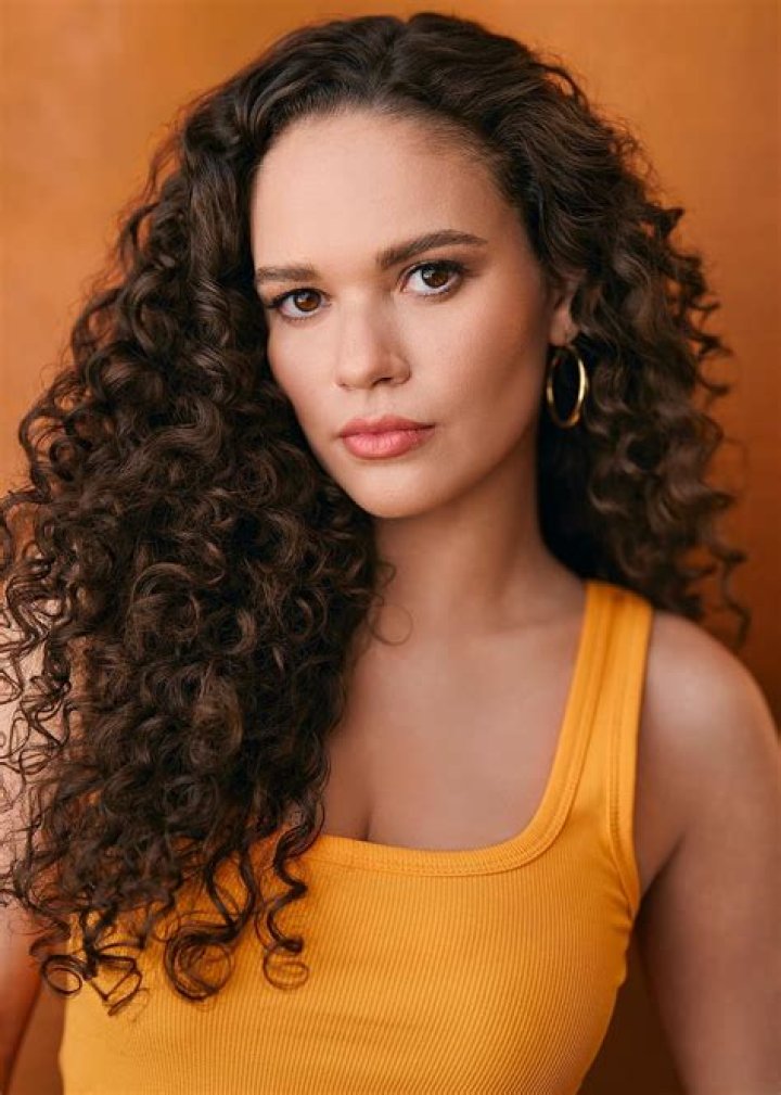 Madison Pettis Biography, Age, Height, Husband, Net Worth, Family