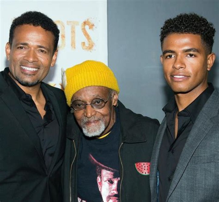 Mandela Van Peebles Biography, Age, Height, Wife, Net Worth, Family