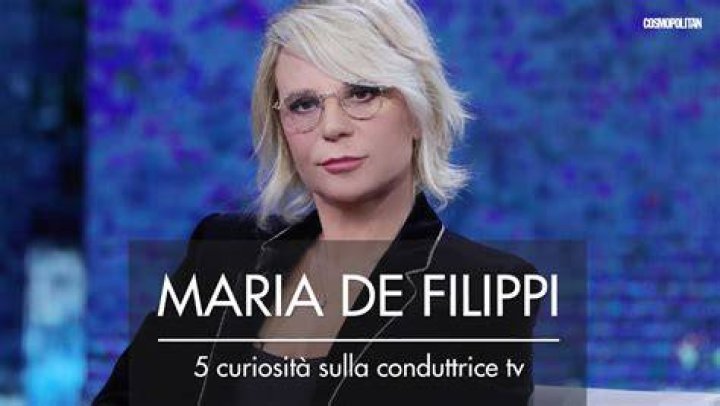 Maria De Filippi biografía, edad, altura, esposa, net worth, familia