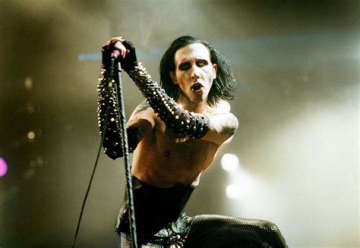 Marilyn Manson Biography, Age, Height, Wife, Net Worth, Family