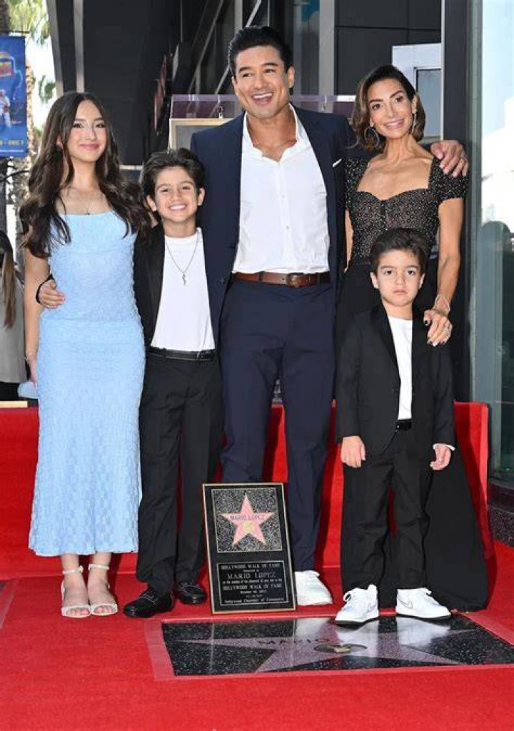 Mario Frangoulis Biography, Age, Height, Wife, Net Worth, Family