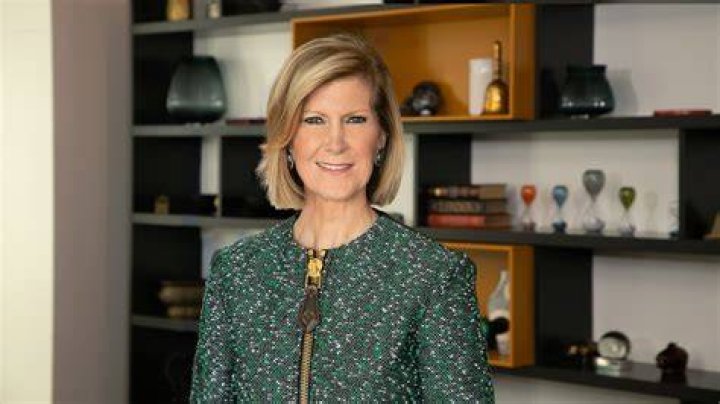 Mary Callahan Erdoes Biography, Age, Height, Husband, Net Worth, Family