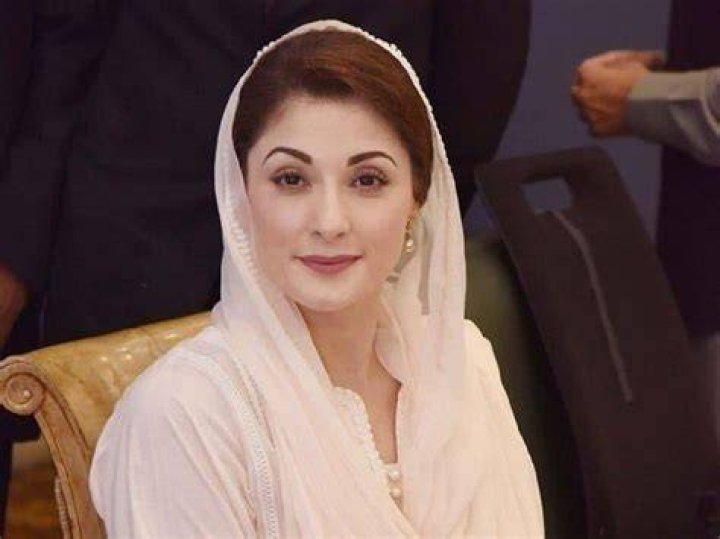 Maryam Nawaz Biography, Age, Height, Husband, Net Worth, Family