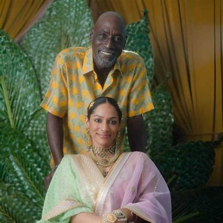 Masaba Gupta Biography, Age, Height, Husband, Net Worth, Family